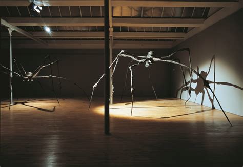 louise bourgeois installazione nella collezione prada|Louise Bourgeois .